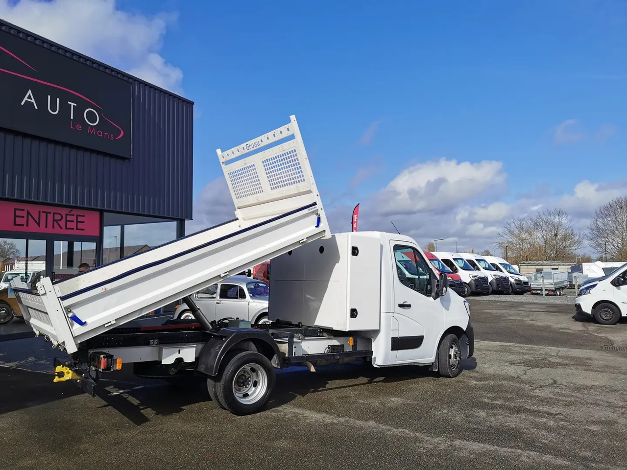 Renault Master R3500RJ L3 2.3 DCI 130CH + COFFRE CONFORT EUROVI - Tipper van: picture 3 Renault Master R3500RJ L3 2.3 DCI 130CH + COFFRE CONFORT EUROVI - Tipper van: picture 3