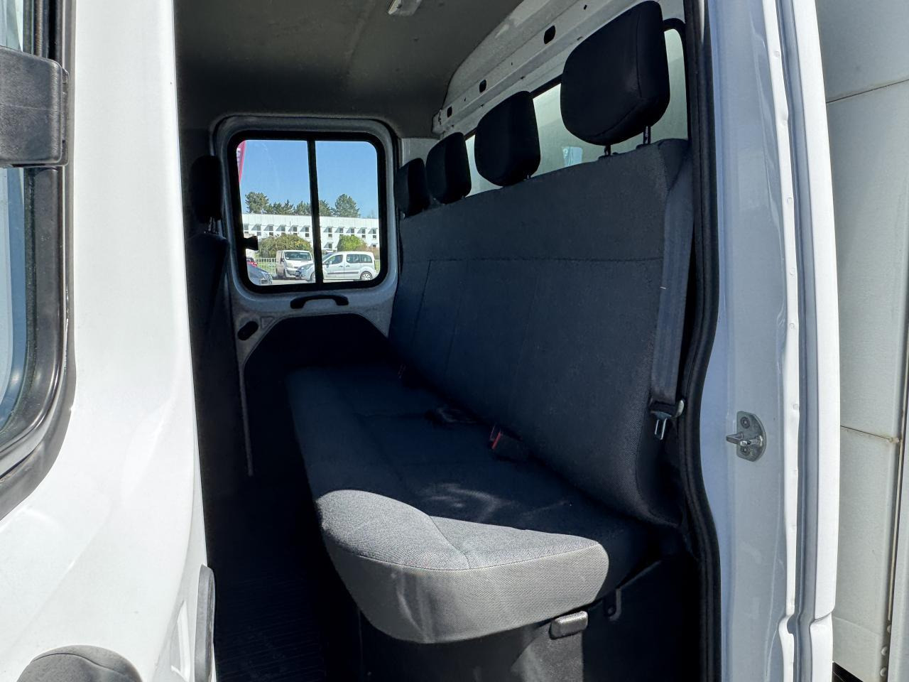 Renault Master RENAULT 3T5 BENNE + COFFRE RJ DOUBLE CABINE 6 PL 2.3 DCI 130 CH CONFORT + GPS + REGUL + CLIM - Tipper van: picture 5 Renault Master RENAULT 3T5 BENNE + COFFRE RJ DOUBLE CABINE 6 PL 2.3 DCI 130 CH CONFORT + GPS + REGUL + CLIM - Tipper van: picture 5