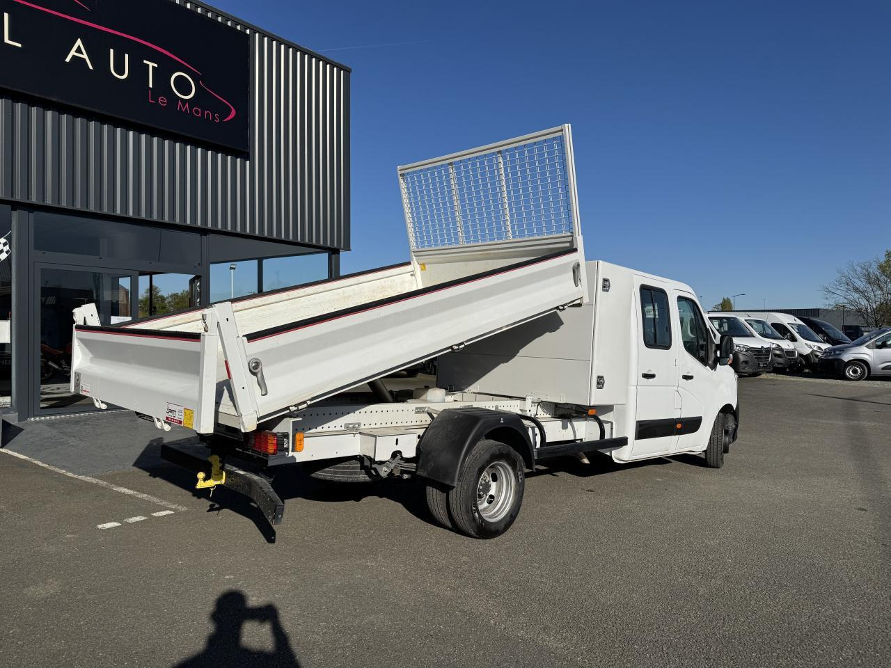 Renault Master RENAULT 3T5 BENNE + COFFRE RJ DOUBLE CABINE 6 PL 2.3 DCI 130 CH CONFORT + GPS + REGUL + CLIM - Tipper van: picture 5 Renault Master RENAULT 3T5 BENNE + COFFRE RJ DOUBLE CABINE 6 PL 2.3 DCI 130 CH CONFORT + GPS + REGUL + CLIM - Tipper van: picture 5