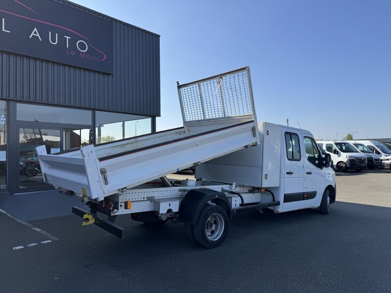 Renault Master combi RENAULT 3T5 BENNE + COFFRE RJ DOUBLE CABINE 6 PL 2.3 DCI 130 CH CONFORT + GPS + REGUL + CLIM - Tipper van: picture 5 Renault Master combi RENAULT 3T5 BENNE + COFFRE RJ DOUBLE CABINE 6 PL 2.3 DCI 130 CH CONFORT + GPS + REGUL + CLIM - Tipper van: picture 5