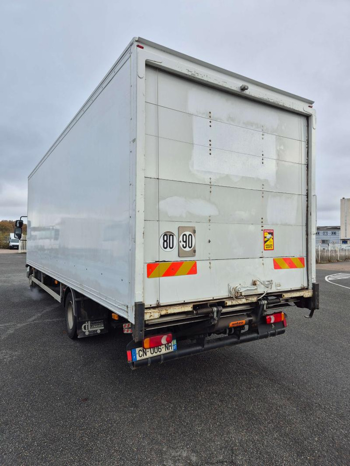 Renault Midlum 220.12 Extra Light fourgon caisse Polyfond avec hayon - Box truck: picture 2 Renault Midlum 220.12 Extra Light fourgon caisse Polyfond avec hayon - Box truck: picture 2