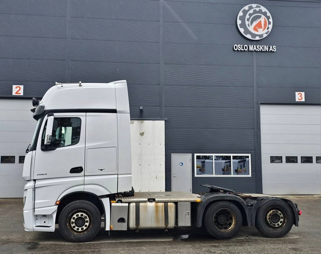Mercedes-Benz Actros 2563 - Tractor unit: picture 2 Mercedes-Benz Actros 2563 - Tractor unit: picture 2
