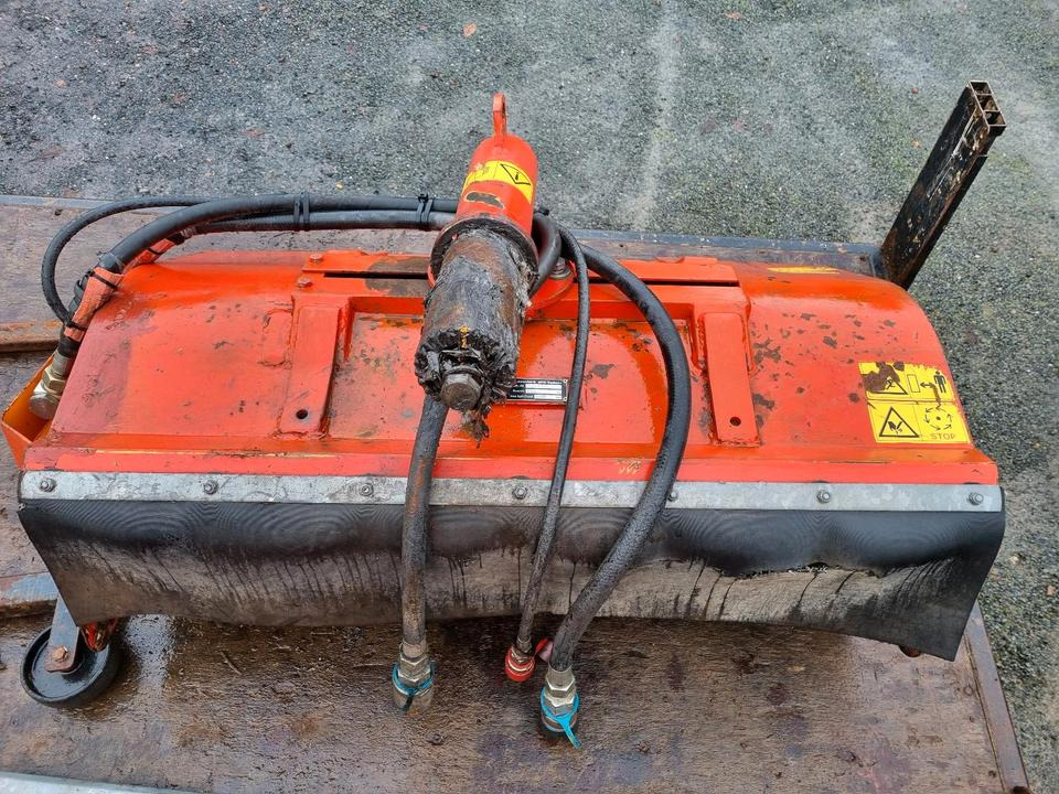 Dücker MK10 Mulchkopf Mähausleger Böschungsmulcher Böschungsmäher - Flail mower/ Mulcher: picture 2 Dücker MK10 Mulchkopf Mähausleger Böschungsmulcher Böschungsmäher - Flail mower/ Mulcher: picture 2