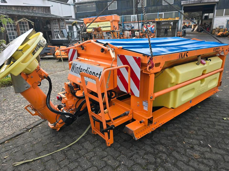 Küpper-Weisser IMSSN 2,7m3 F2527HFS IMSSF Salzstreuer Winterdienst Streuautomat Streusilo Solestreuer passend für UNIMOG 405/10 405/12 UGE UGN U300 400 500 530 430 318 423 - Sand/ Salt spreader: picture 3 Küpper-Weisser IMSSN 2,7m3 F2527HFS IMSSF Salzstreuer Winterdienst Streuautomat Streusilo Solestreuer passend für UNIMOG 405/10 405/12 UGE UGN U300 400 500 530 430 318 423 - Sand/ Salt spreader: picture 3