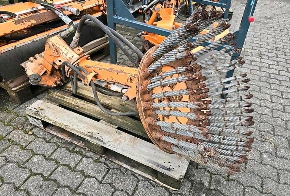 Mulag Flächenbürste Wildkrautbürste für Mähausleger MKM FME FMK 500 600 700 Böschungsmäher Böschungsmulcher - Broom: picture 2 Mulag Flächenbürste Wildkrautbürste für Mähausleger MKM FME FMK 500 600 700 Böschungsmäher Böschungsmulcher - Broom: picture 2