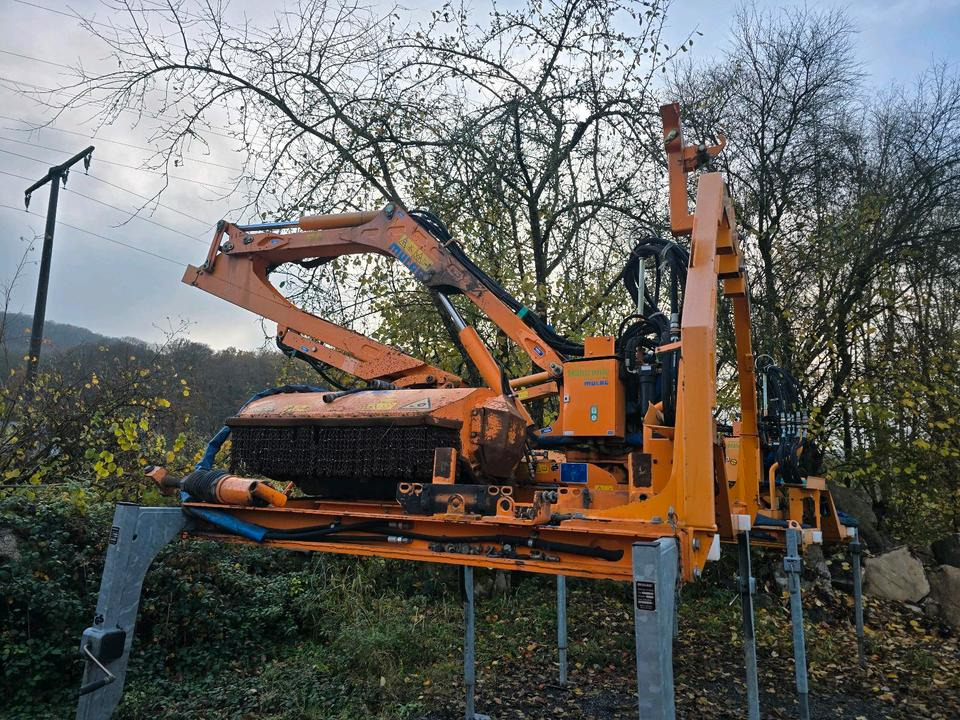 Mulag MHU 800 Mähausleger Teleskop Böschungsmäher Böschungsmulcher für Unimog 405 U 300 400 500 318 423 427 430 527 535 530 Mercedes-Benz - Boom mower: picture 3 Mulag MHU 800 Mähausleger Teleskop Böschungsmäher Böschungsmulcher für Unimog 405 U 300 400 500 318 423 427 430 527 535 530 Mercedes-Benz - Boom mower: picture 3