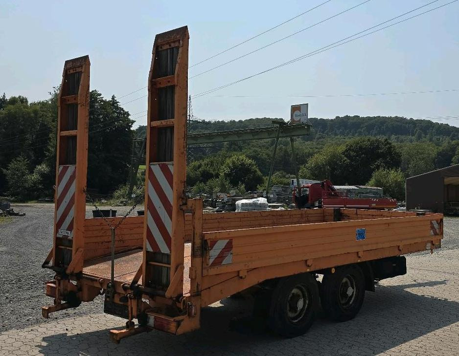 Müller Mitteltal ETÜ-TA Tandem-Tieflder Tüv 8/26 Tieflader Auffahrrampen - Low loader trailer: picture 4 Müller Mitteltal ETÜ-TA Tandem-Tieflder Tüv 8/26 Tieflader Auffahrrampen - Low loader trailer: picture 4