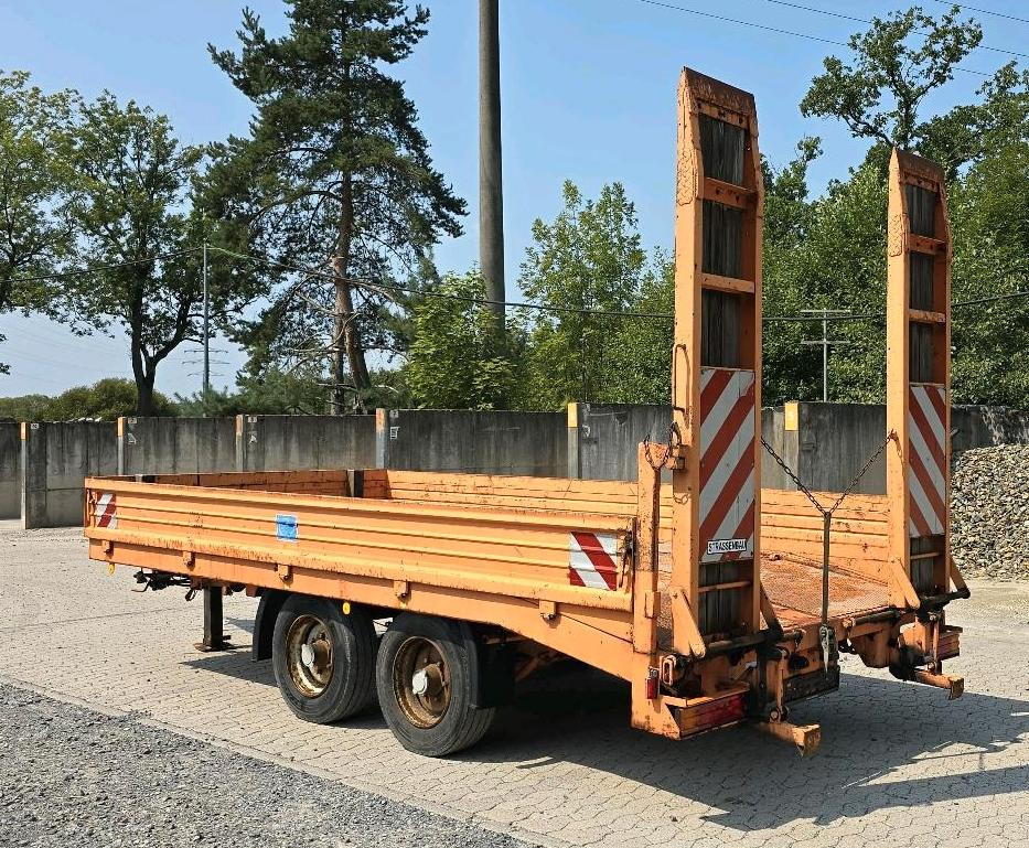 Müller Mitteltal ETÜ-TA Tandem-Tieflder Tüv 8/26 Tieflader Auffahrrampen - Low loader trailer: picture 3 Müller Mitteltal ETÜ-TA Tandem-Tieflder Tüv 8/26 Tieflader Auffahrrampen - Low loader trailer: picture 3