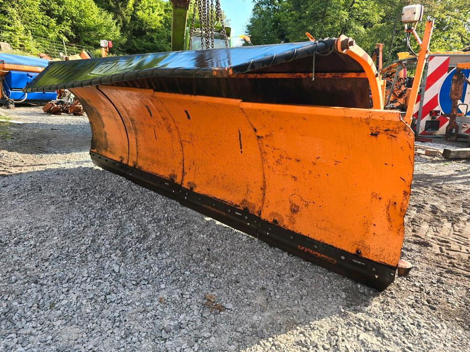 Schneepflug Beilhack PV 4m. Schneeschild Schneeschieber Schmidt Epoke passend für LKW Unimog 424 427 405 U 300 400 500 318 323 423 218 430 429 530 527 535 Mercedes-Benz Winterdienst - Snow plough: picture 4 Schneepflug Beilhack PV 4m. Schneeschild Schneeschieber Schmidt Epoke passend für LKW Unimog 424 427 405 U 300 400 500 318 323 423 218 430 429 530 527 535 Mercedes-Benz Winterdienst - Snow plough: picture 4