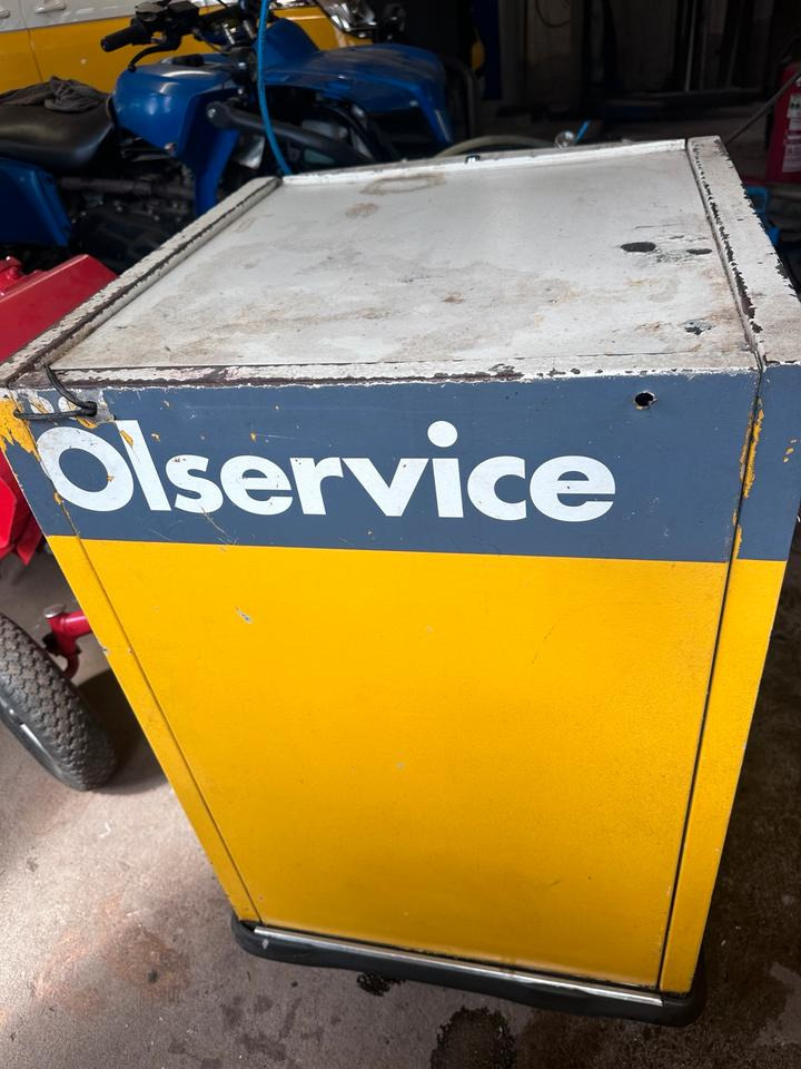 Shell Öl-Service Service Öl-Absaugung Öl befüllen Ölwechsel Shell Öl Service Automat - Workshop equipment: picture 5 Shell Öl-Service Service Öl-Absaugung Öl befüllen Ölwechsel Shell Öl Service Automat - Workshop equipment: picture 5
