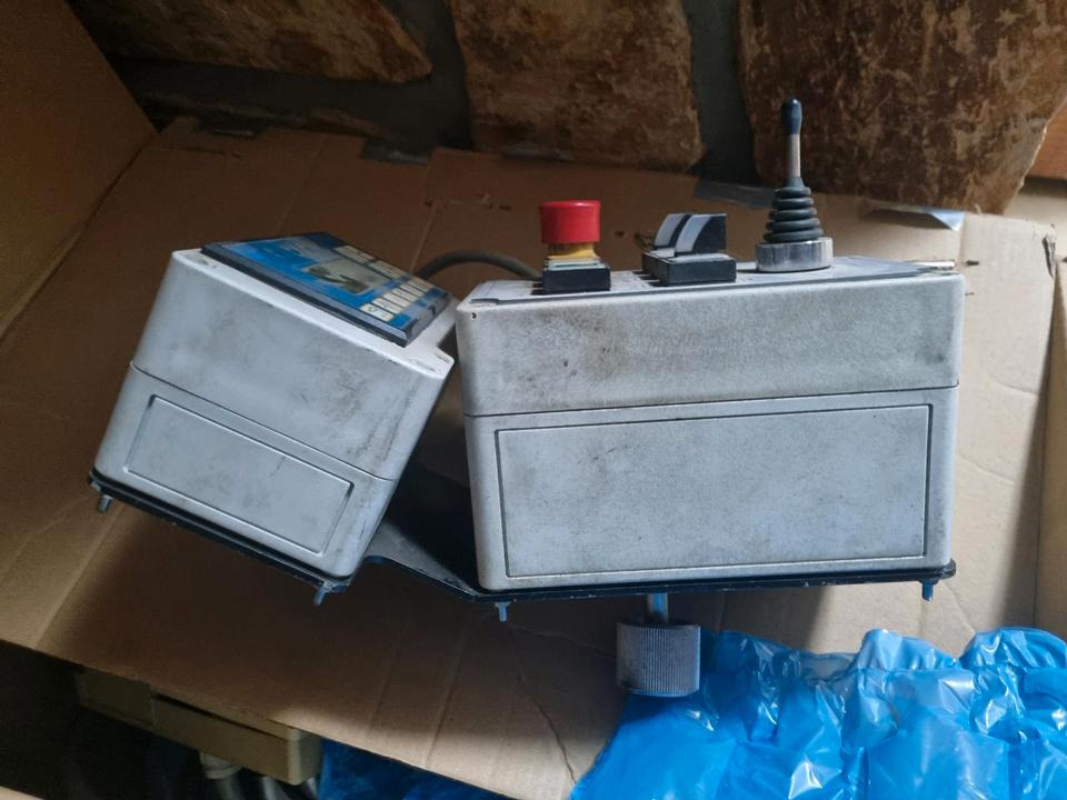 Steuerung Bedienung Bedienpult Mulag Randstreifenmäher FME MKM - ECU for Municipal/ Special vehicle: picture 2 Steuerung Bedienung Bedienpult Mulag Randstreifenmäher FME MKM - ECU for Municipal/ Special vehicle: picture 2