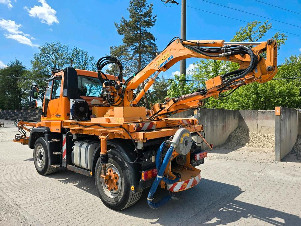Unimog U400 405/12 6-Zylinder mit Mulag Böschungsmäher Böschungsmulcher Frontmäher Randstreifenmäher Mercedes-Benz U 400 300 500 - Snow removal vehicle: picture 5 Unimog U400 405/12 6-Zylinder mit Mulag Böschungsmäher Böschungsmulcher Frontmäher Randstreifenmäher Mercedes-Benz U 400 300 500 - Snow removal vehicle: picture 5