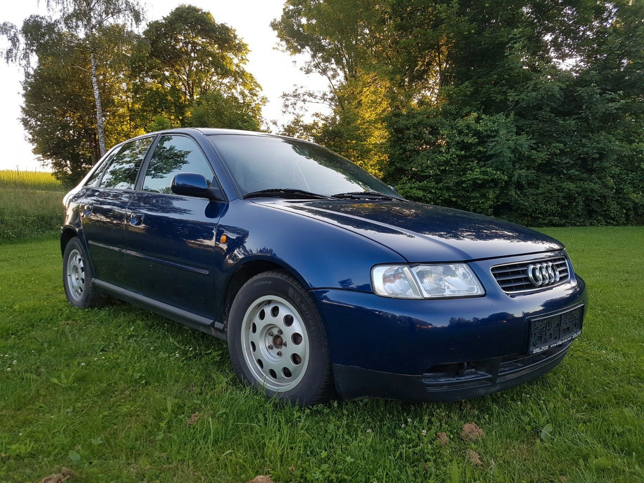 Audi A3 1.9TDI *4-TÜREN*KLIMAAUTOMATIK*AHK* - Car: picture 1 Audi A3 1.9TDI *4-TÜREN*KLIMAAUTOMATIK*AHK* - Car: picture 1