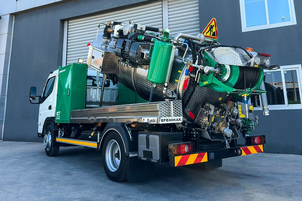 EFEMMAK S-Combi Combined Sewer Jetting And Vacuum Vehicle - Vacuum truck: picture 4 EFEMMAK S-Combi Combined Sewer Jetting And Vacuum Vehicle - Vacuum truck: picture 4