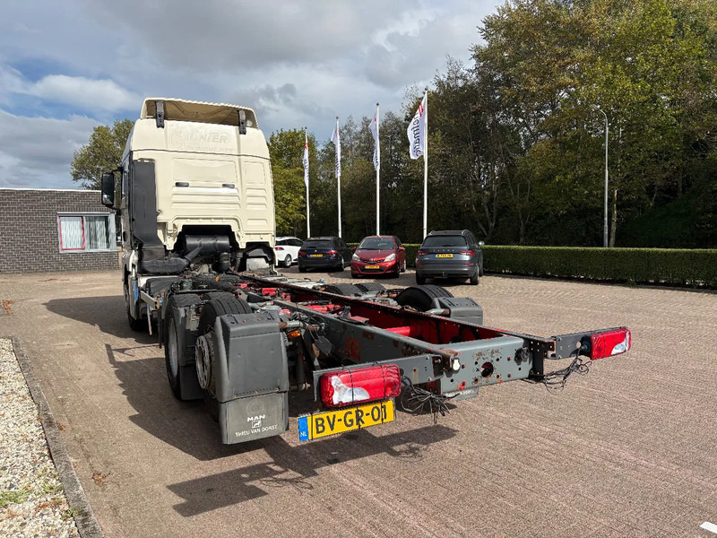 MAN TGX 26.400 / 6x2-2 LL / TUV - APK DECEMBER 2025 / - Cab chassis truck: picture 3 MAN TGX 26.400 / 6x2-2 LL / TUV - APK DECEMBER 2025 / - Cab chassis truck: picture 3