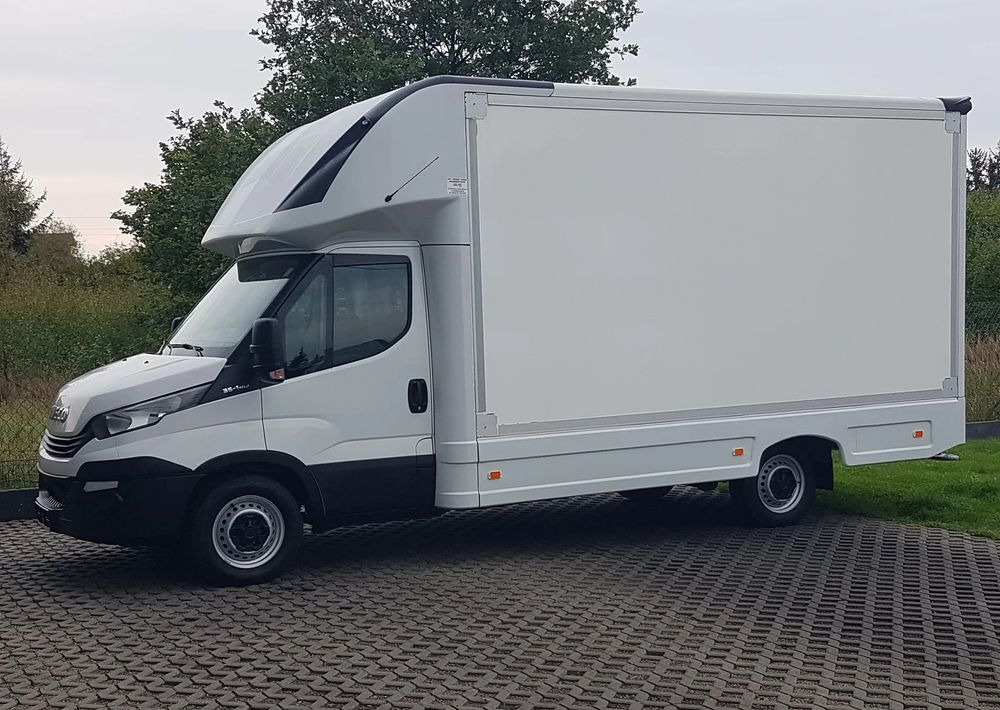 Iveco DAILY KONTENER NISKOPODŁOGOWY 4,31x2,24x2,43 FOODTRUCK SKLEP KAMPER KLIMA BAR KONIOWÓZ - Box van: picture 2 Iveco DAILY KONTENER NISKOPODŁOGOWY 4,31x2,24x2,43 FOODTRUCK SKLEP KAMPER KLIMA BAR KONIOWÓZ - Box van: picture 2