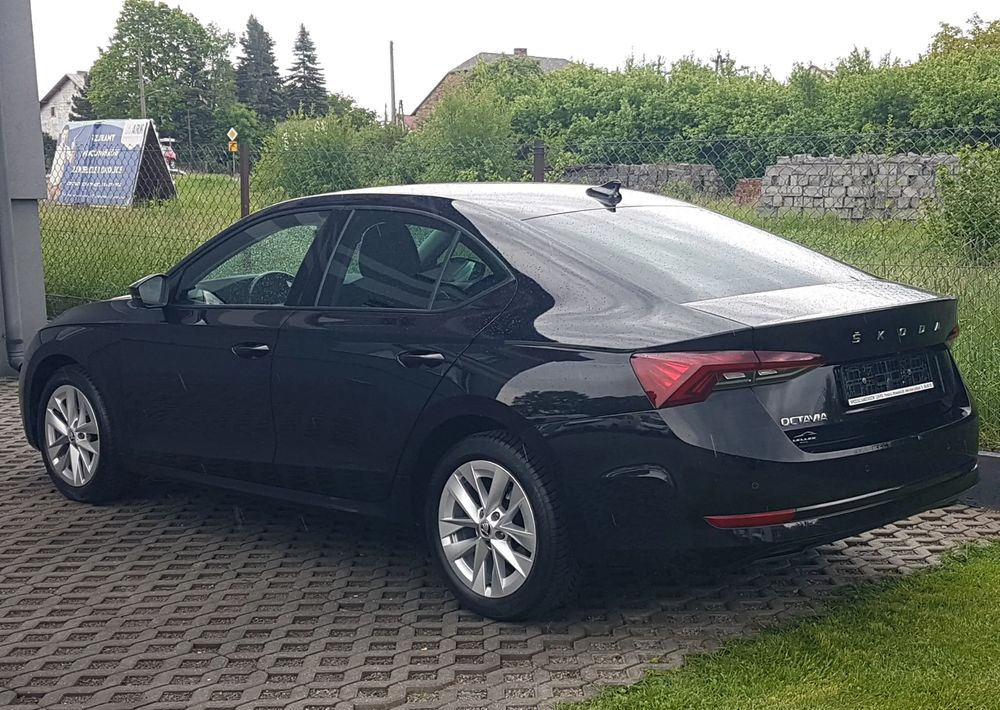 Skoda Octavia 1.5 TSI ACT Ambition - Car: picture 3 Skoda Octavia 1.5 TSI ACT Ambition - Car: picture 3