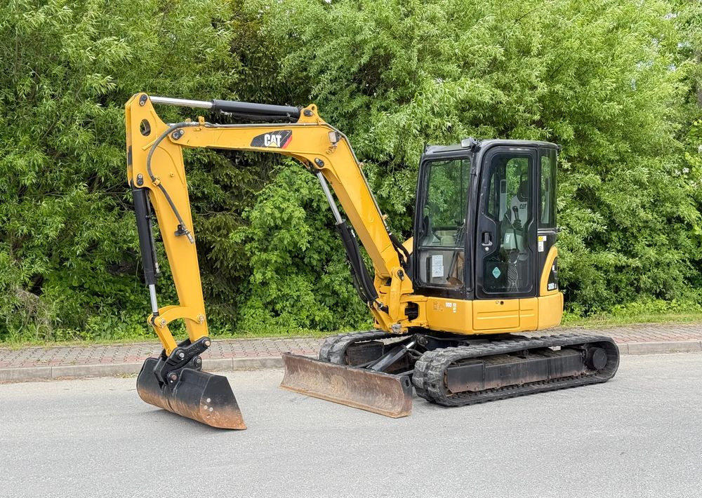Caterpillar Minikoparka * CAT 305.5 CR * Sprowadzona ! * Bardzo Dobry Stan * Minikoparka - Crawler excavator: picture 1 Caterpillar Minikoparka * CAT 305.5 CR * Sprowadzona ! * Bardzo Dobry Stan * Minikoparka - Crawler excavator: picture 1