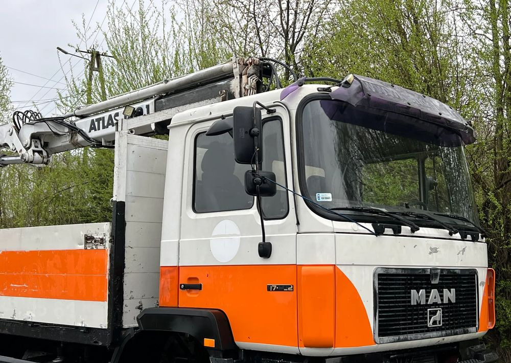 MAN 27-322 MAN 6x4 HDS ATLAS 140 - Dropside/ Flatbed truck, Crane truck: picture 2 MAN 27-322 MAN 6x4 HDS ATLAS 140 - Dropside/ Flatbed truck, Crane truck: picture 2