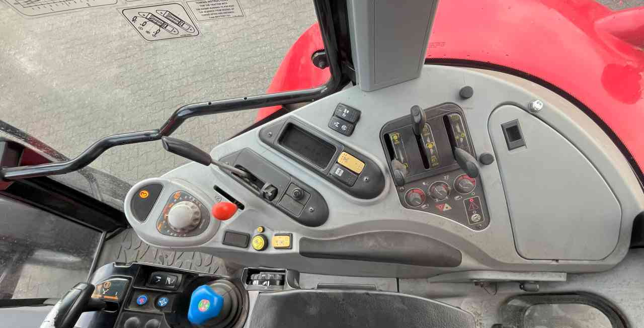 Farm tractor Massey Ferguson 6480 Dyna-6 T3 tractoren: picture 6 Farm tractor Massey Ferguson 6480 Dyna-6 T3 tractoren: picture 6