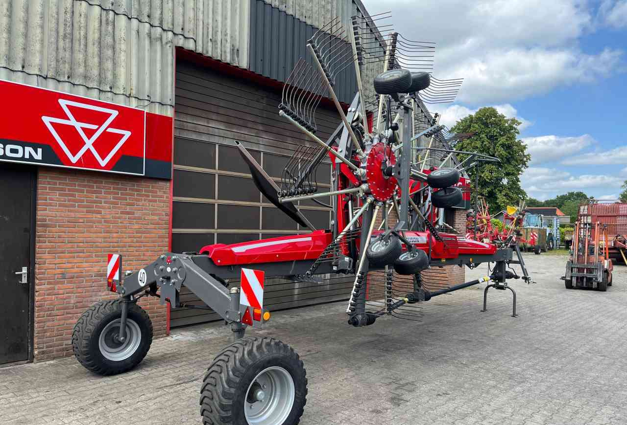 Massey Ferguson RK 842SD-TRC Zwadhark, zijafleg, Zwiller, Rugger, Rake, weidebouwmachines - Tedder/ Rake: picture 3 Massey Ferguson RK 842SD-TRC Zwadhark, zijafleg, Zwiller, Rugger, Rake, weidebouwmachines - Tedder/ Rake: picture 3