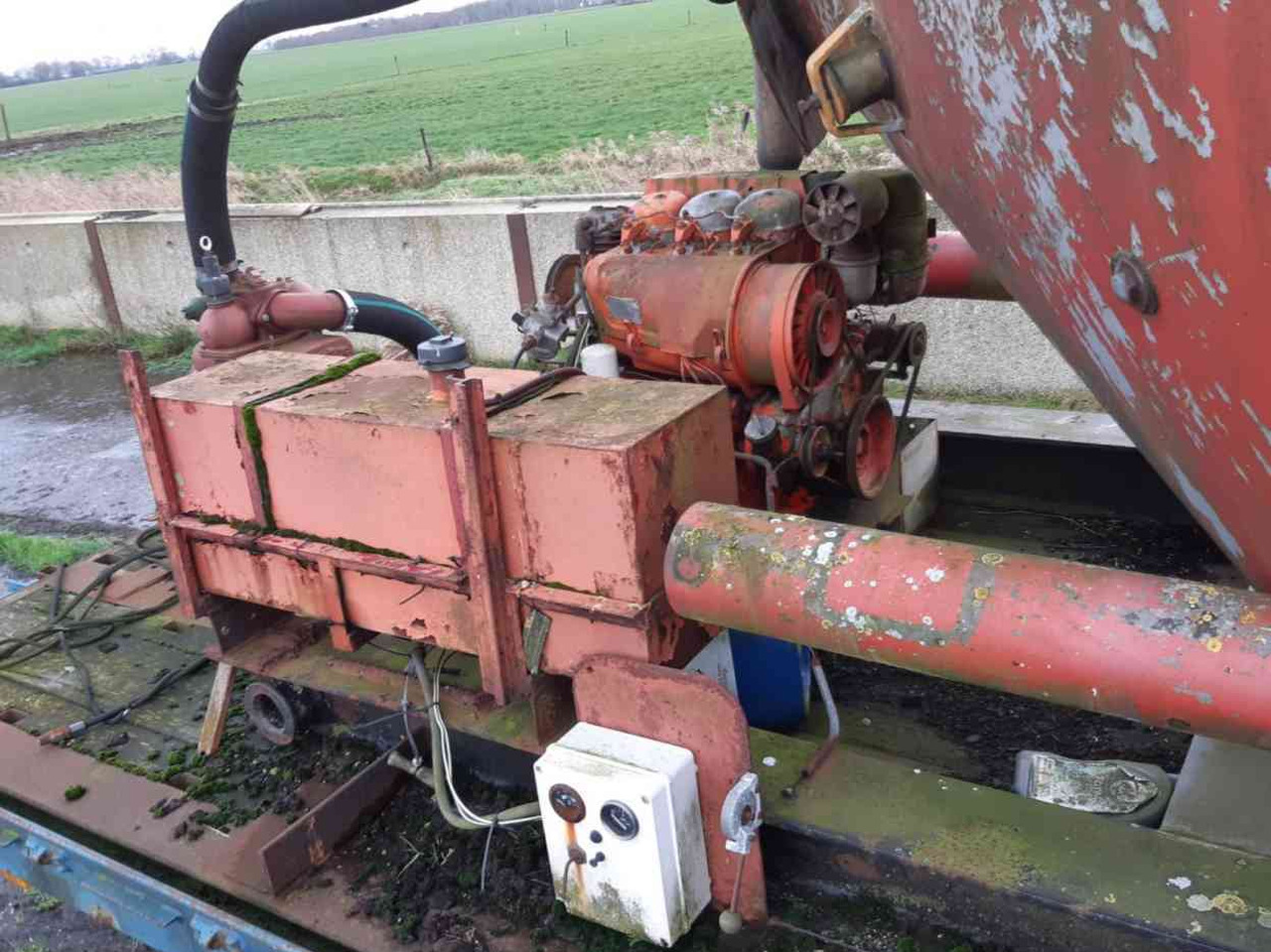 Mesttransporttank mesttank Deutz motor mestverwerking - Slurry tanker: picture 4 Mesttransporttank mesttank Deutz motor mestverwerking - Slurry tanker: picture 4