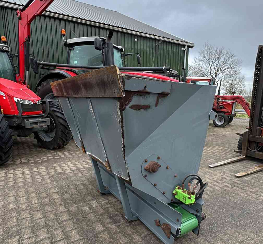 Ceres BS2000 Zaagselstrooier instrooibak diversen - Other machinery: picture 2 Ceres BS2000 Zaagselstrooier instrooibak diversen - Other machinery: picture 2