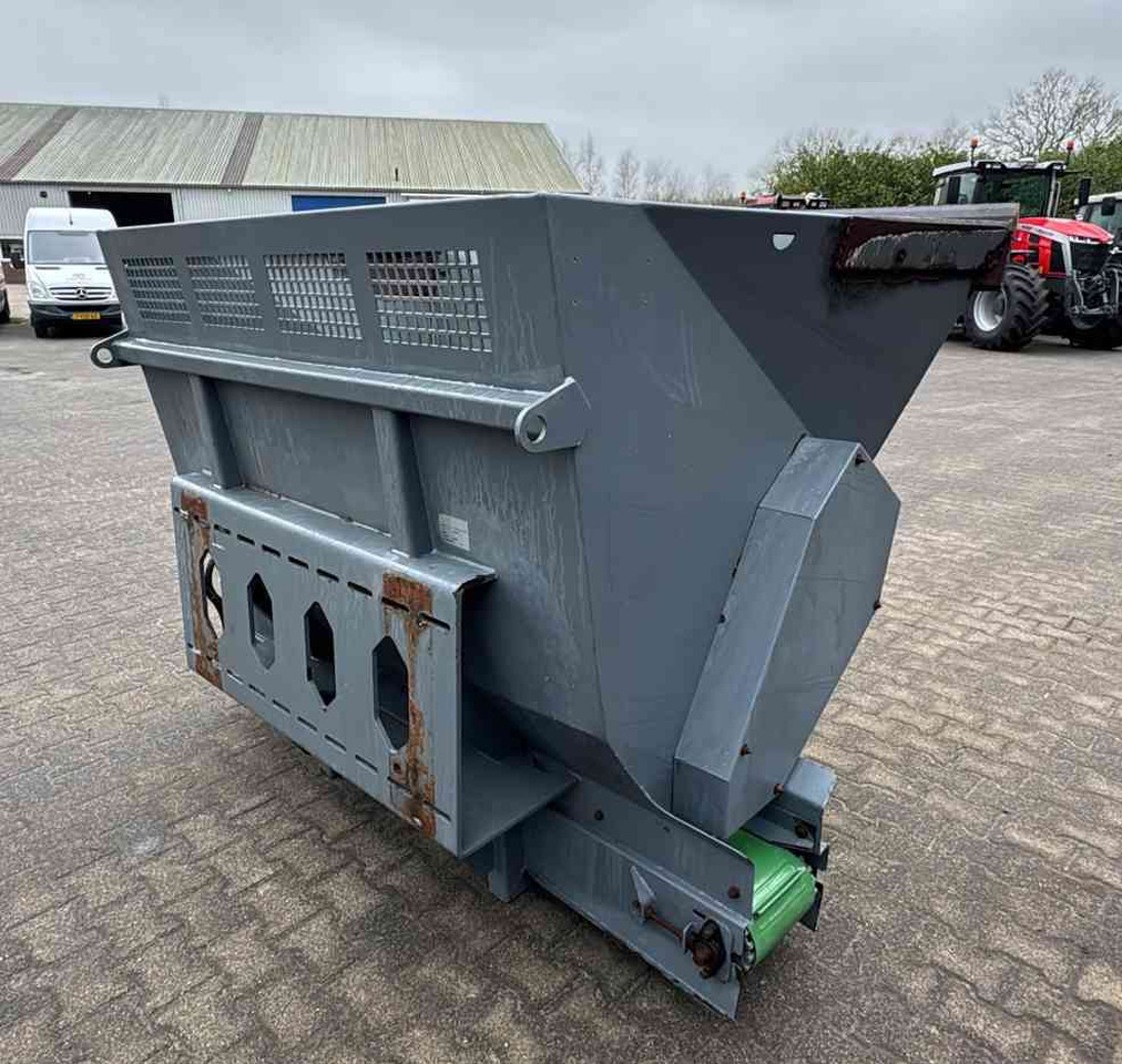 Ceres BS2000 Zaagselstrooier instrooibak diversen - Other machinery: picture 3 Ceres BS2000 Zaagselstrooier instrooibak diversen - Other machinery: picture 3