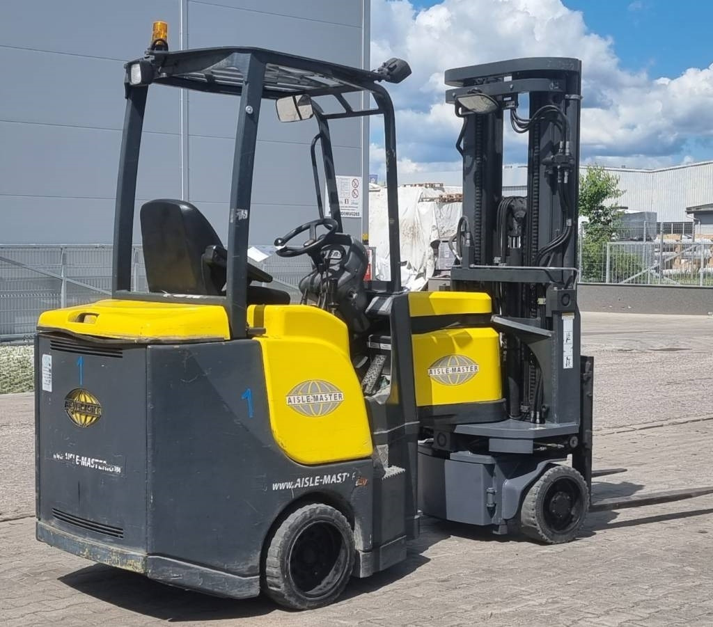 Aisle-Master 20SE RENTED - Reach truck: picture 1 Aisle-Master 20SE RENTED - Reach truck: picture 1
