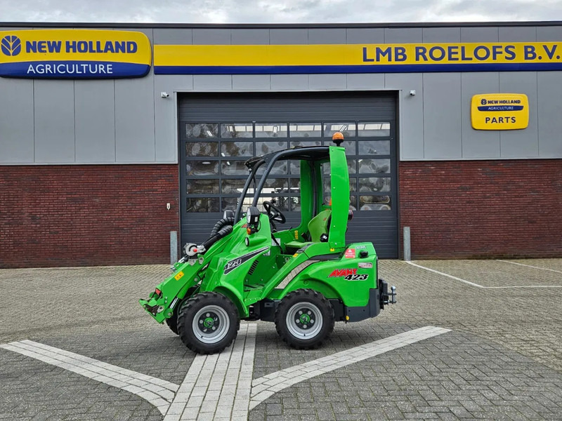 Compact track loader Avant 423 mini-shovel: picture 6