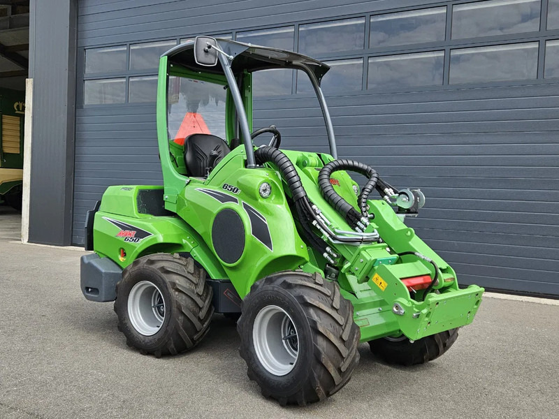 Avant 650i Rental mini-shovel - Compact track loader: picture 1 Avant 650i Rental mini-shovel - Compact track loader: picture 1