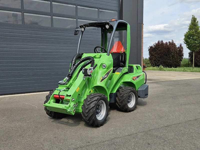 Compact track loader Avant E527 TDL+ mini-shovel: picture 9
