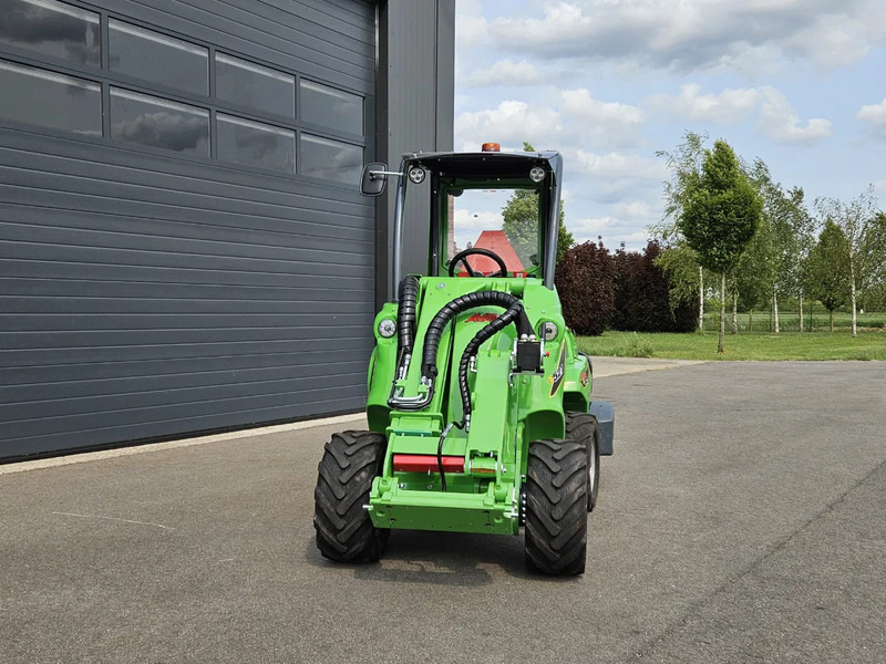 Compact track loader Avant E527 TDL+ mini-shovel: picture 10