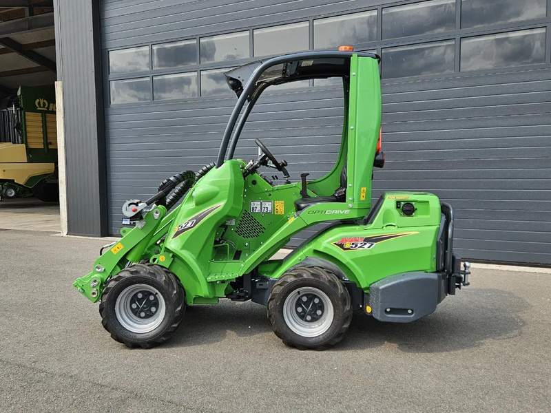 Compact track loader Avant E527 TDL+ mini-shovel: picture 7