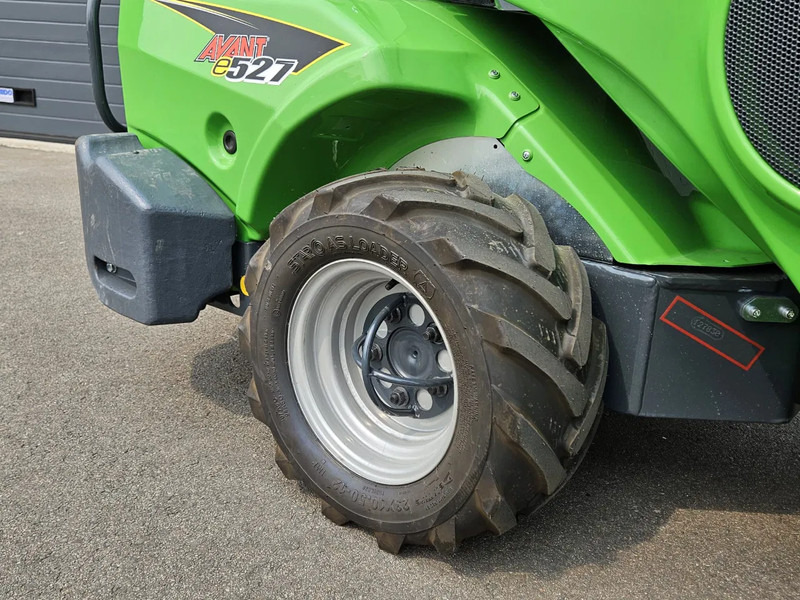 Compact track loader Avant E527 TDL+ mini-shovel: picture 18