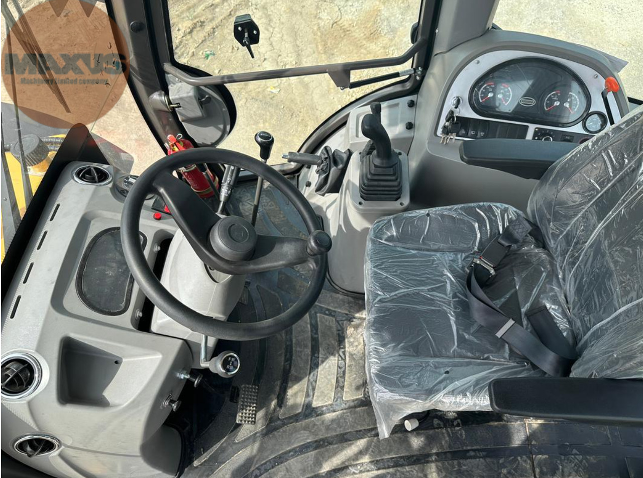 Maxus 4cx Maxus 4cx - Backhoe loader: picture 4 Maxus 4cx Maxus 4cx - Backhoe loader: picture 4