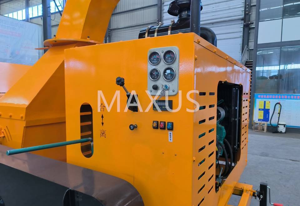NEW MAXUS 320 HP Chipper 8T/h like Bandit Warranty НОВИЙ Ребак MAXUS 320 К.с. 8Т/год як Bandit Гарантія NOWY Rębak MAXUS 320 KM 8T/h jak Bandit Gwarancja - Wood chipper: picture 5 NEW MAXUS 320 HP Chipper 8T/h like Bandit Warranty НОВИЙ Ребак MAXUS 320 К.с. 8Т/год як Bandit Гарантія NOWY Rębak MAXUS 320 KM 8T/h jak Bandit Gwarancja - Wood chipper: picture 5