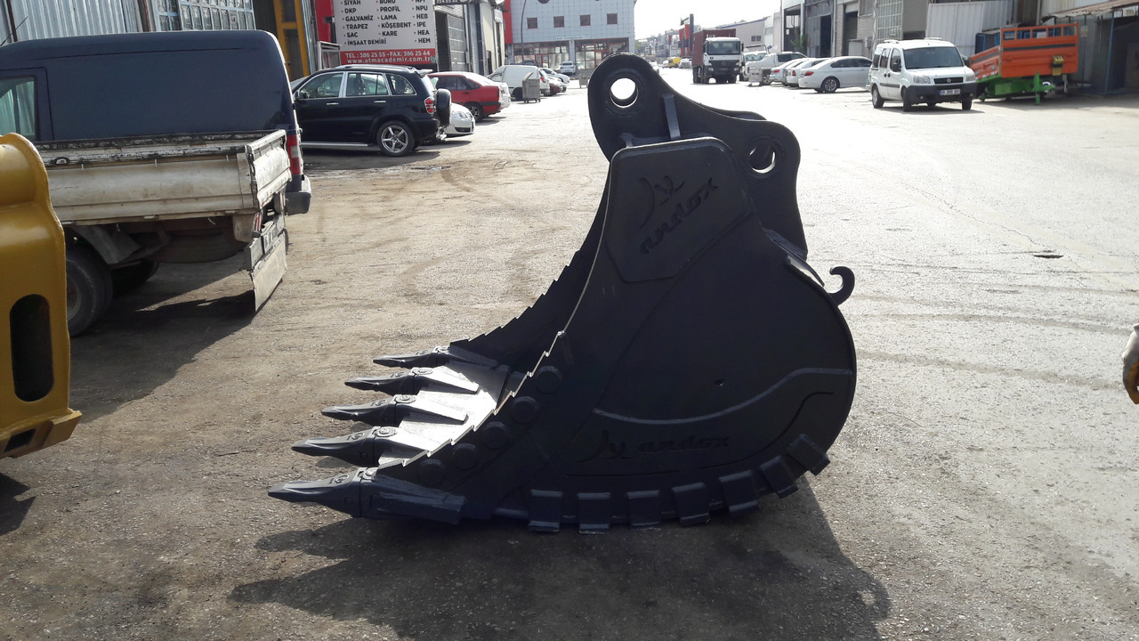 KOMATSU  - Excavator bucket for Construction machinery: picture 2 KOMATSU  - Excavator bucket for Construction machinery: picture 2