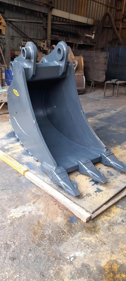 Komatsu  - Excavator bucket for Mini excavator: picture 1 Komatsu  - Excavator bucket for Mini excavator: picture 1