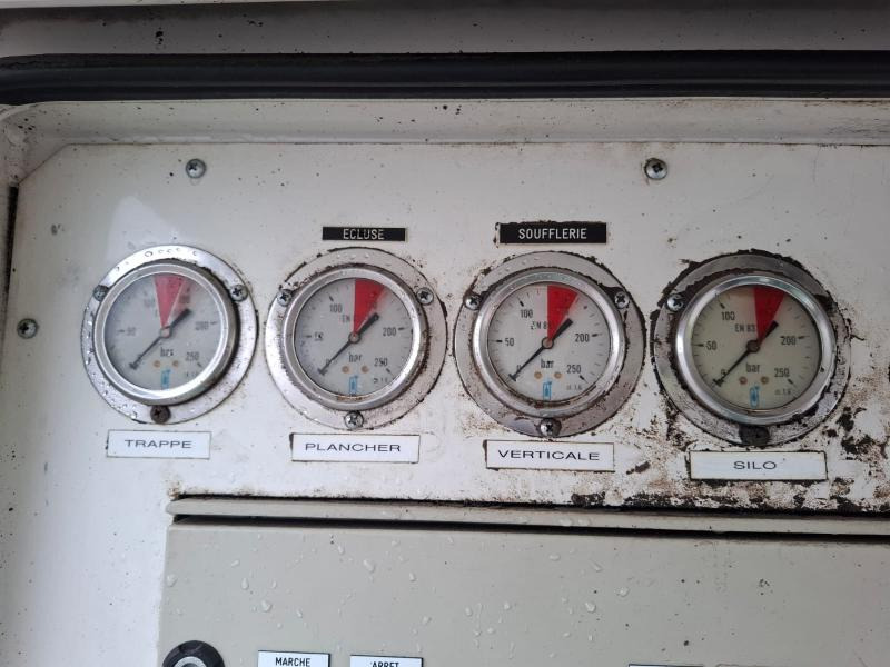 Tank truck for transportation of food DAF 85 .410: picture 20 Tank truck for transportation of food DAF 85 .410: picture 20