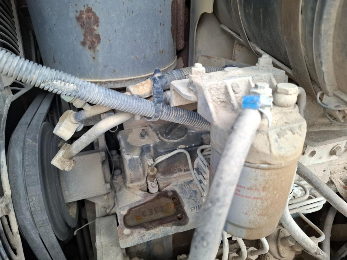 Bulldozer Komatsu D61PX: picture 15