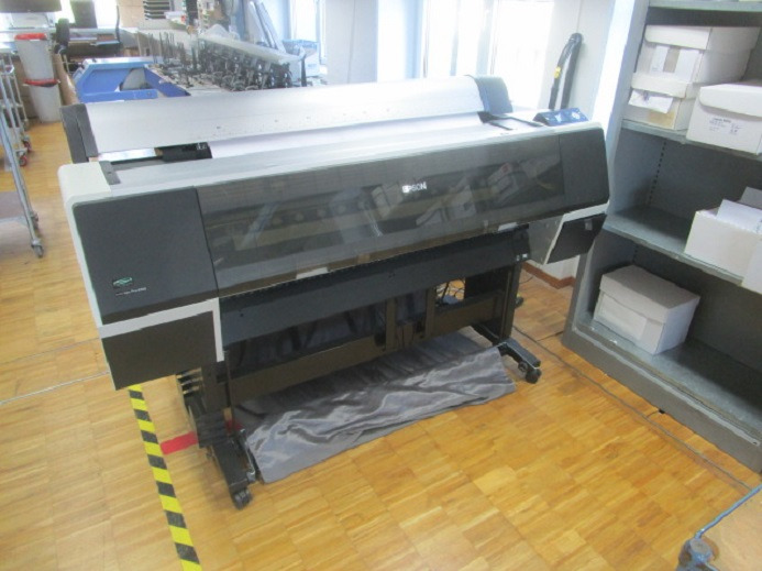EPSON STYLUS PRO 9700 - Printing machinery: picture 1 EPSON STYLUS PRO 9700 - Printing machinery: picture 1