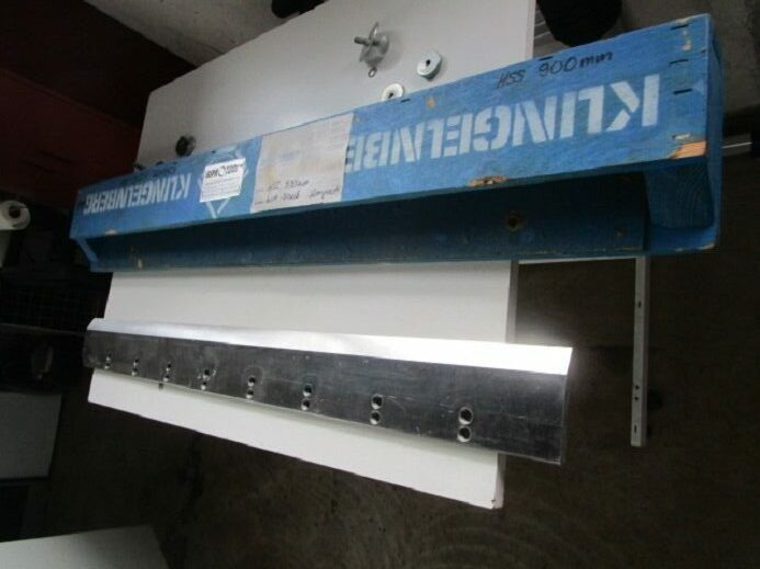 1X ERSATZMESSER (HSS) FÜR WOHLENBERG 76 - Spare parts for Printing machinery: picture 4 1X ERSATZMESSER (HSS) FÜR WOHLENBERG 76 - Spare parts for Printing machinery: picture 4