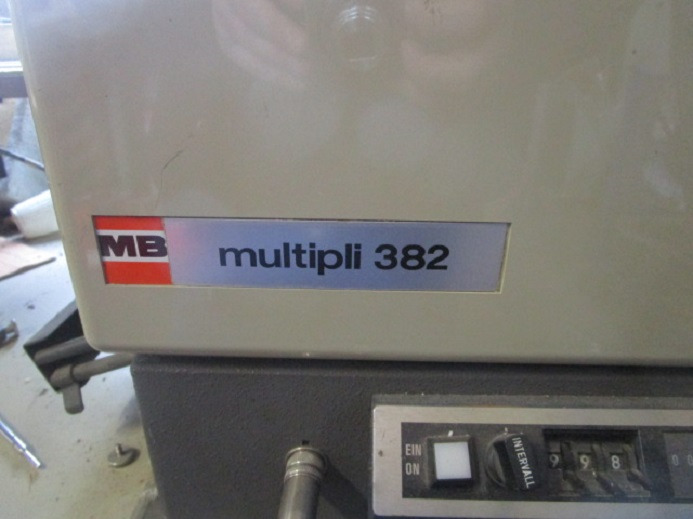 TISCH-FALZMASCHINE MB MULTIPLI 382 PBA - Folding machine: picture 5 TISCH-FALZMASCHINE MB MULTIPLI 382 PBA - Folding machine: picture 5