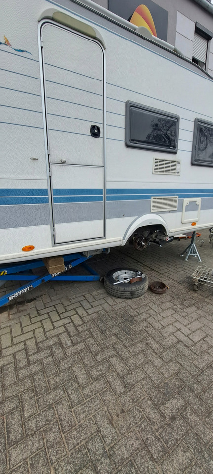 NAPRAWA LAWET TOWAROWYCH KOŃSKICH WIELKOPOLSKA / REPAIR OF HORSE AND CARGO TRAILERS IN GREATER POLAND - Other machinery: picture 4 NAPRAWA LAWET TOWAROWYCH KOŃSKICH WIELKOPOLSKA / REPAIR OF HORSE AND CARGO TRAILERS IN GREATER POLAND - Other machinery: picture 4