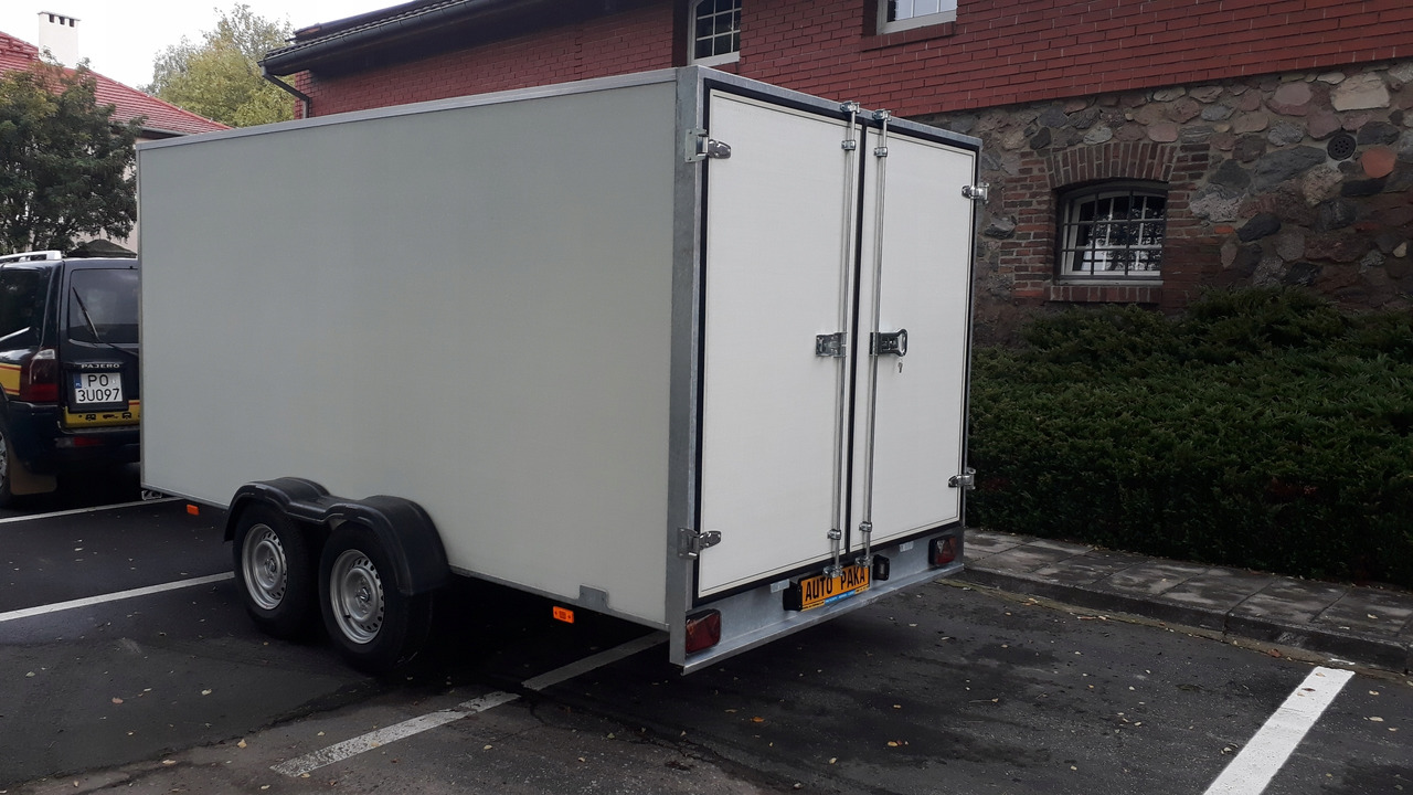 PRZYCZEPA KONTENER CARGO PAKA FURGON BOX 400 x 200 / CARGO CONTAINER TRAILER VAN BOX 400 x 200 - Closed box trailer: picture 4 PRZYCZEPA KONTENER CARGO PAKA FURGON BOX 400 x 200 / CARGO CONTAINER TRAILER VAN BOX 400 x 200 - Closed box trailer: picture 4
