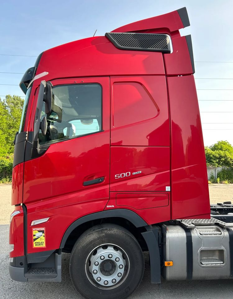 Volvo FH 500 I-SAVE / PARK COOL / ZŁOTY KONTRAKT / 3 SZTUKI !! - Tractor unit: picture 4 Volvo FH 500 I-SAVE / PARK COOL / ZŁOTY KONTRAKT / 3 SZTUKI !! - Tractor unit: picture 4