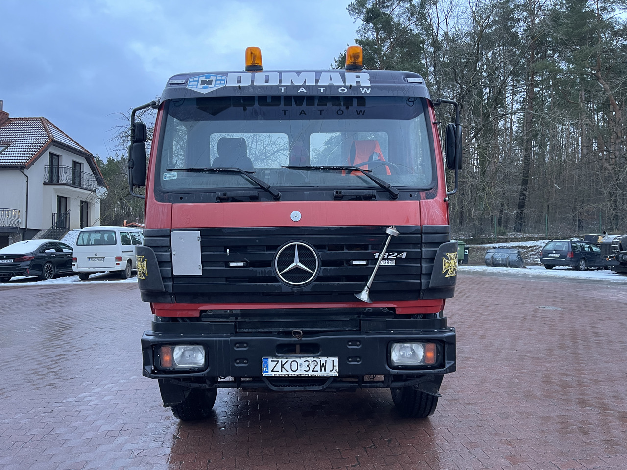 MERCEDES-BENZ 1824 - Tipper: picture 2 MERCEDES-BENZ 1824 - Tipper: picture 2