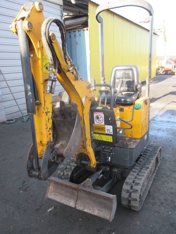 Bobcat E 08 - Mini excavator: picture 3 Bobcat E 08 - Mini excavator: picture 3