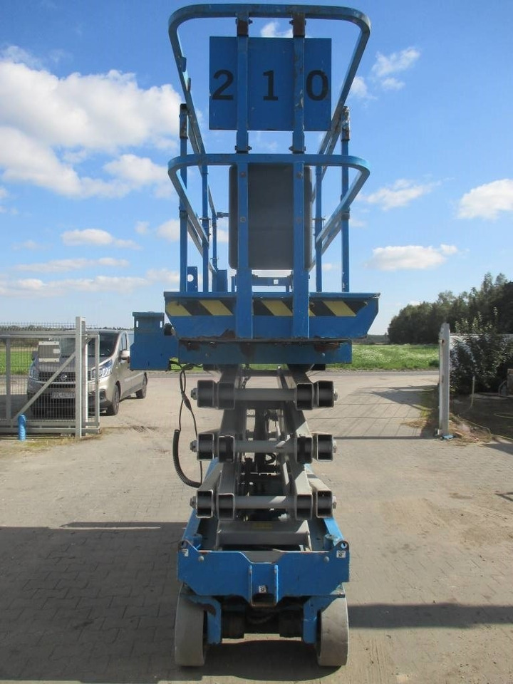 Genie GS 2632 - Scissor lift: picture 3 Genie GS 2632 - Scissor lift: picture 3